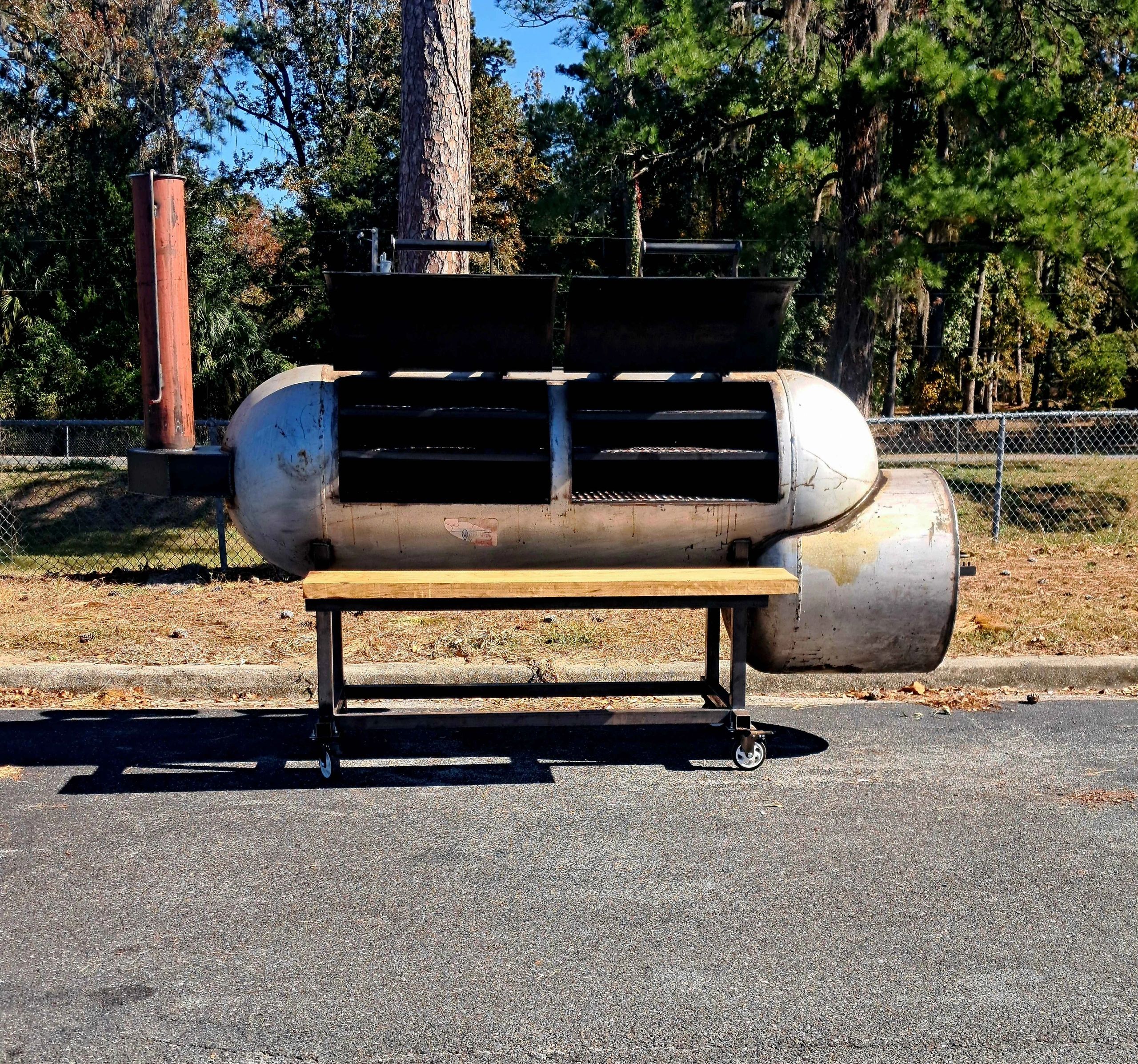 Custom BBQ Smoker thumbnail 2